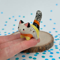 Spirit of Spooky Mini Mew with White Gold