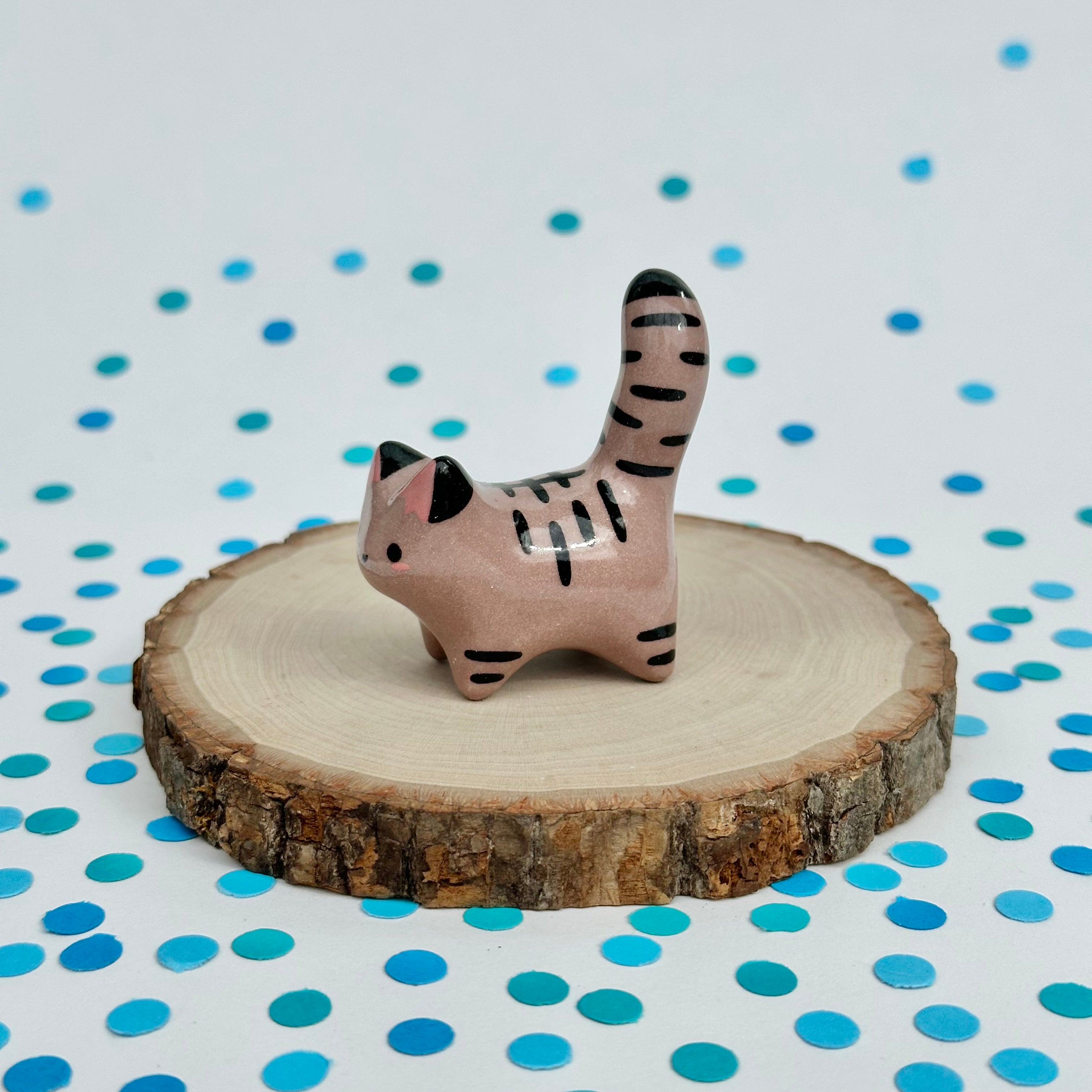 Tiger Mini Mew (Colored Porcelain - Hot Chocolate)