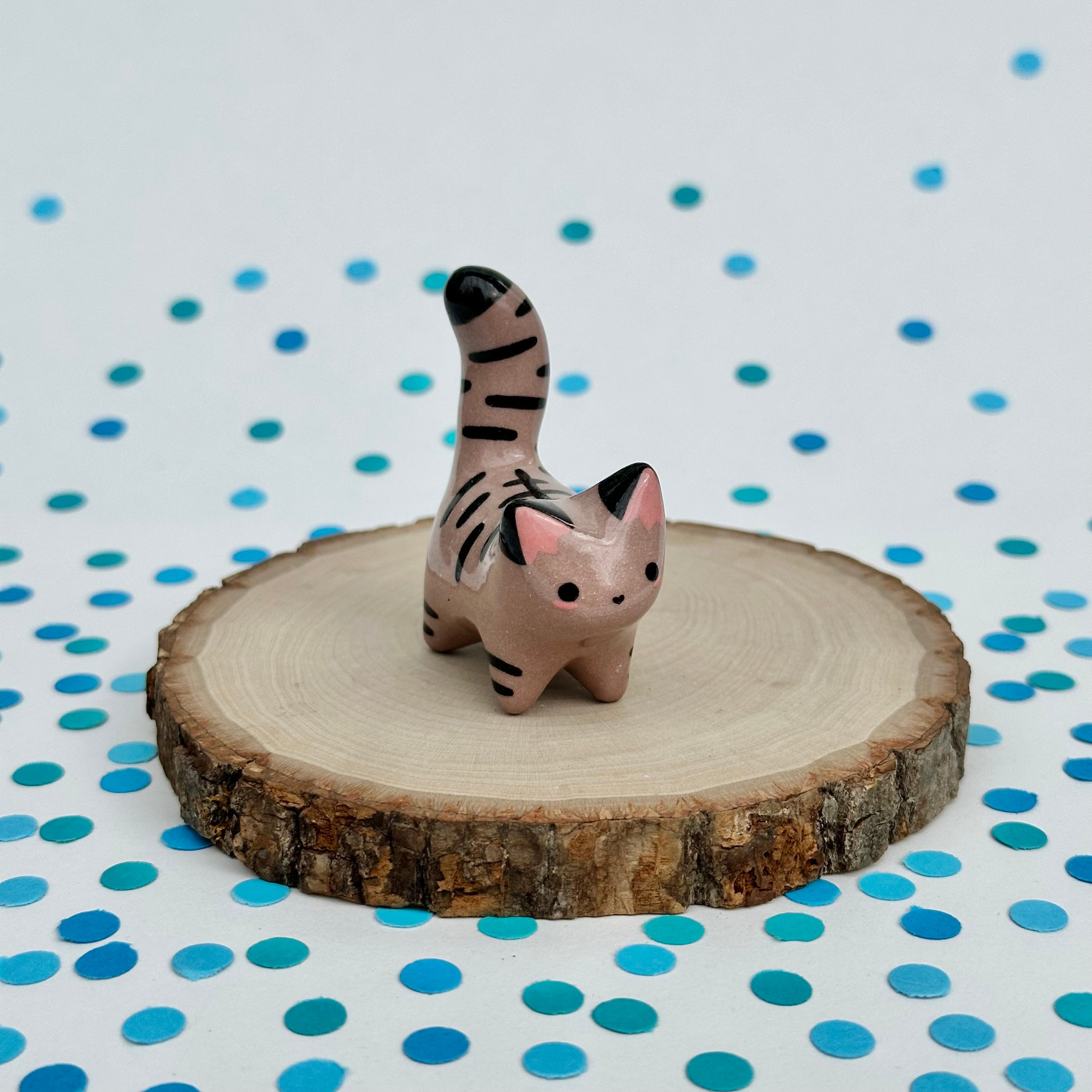 Tiger Mini Mew (Colored Porcelain - Hot Chocolate)